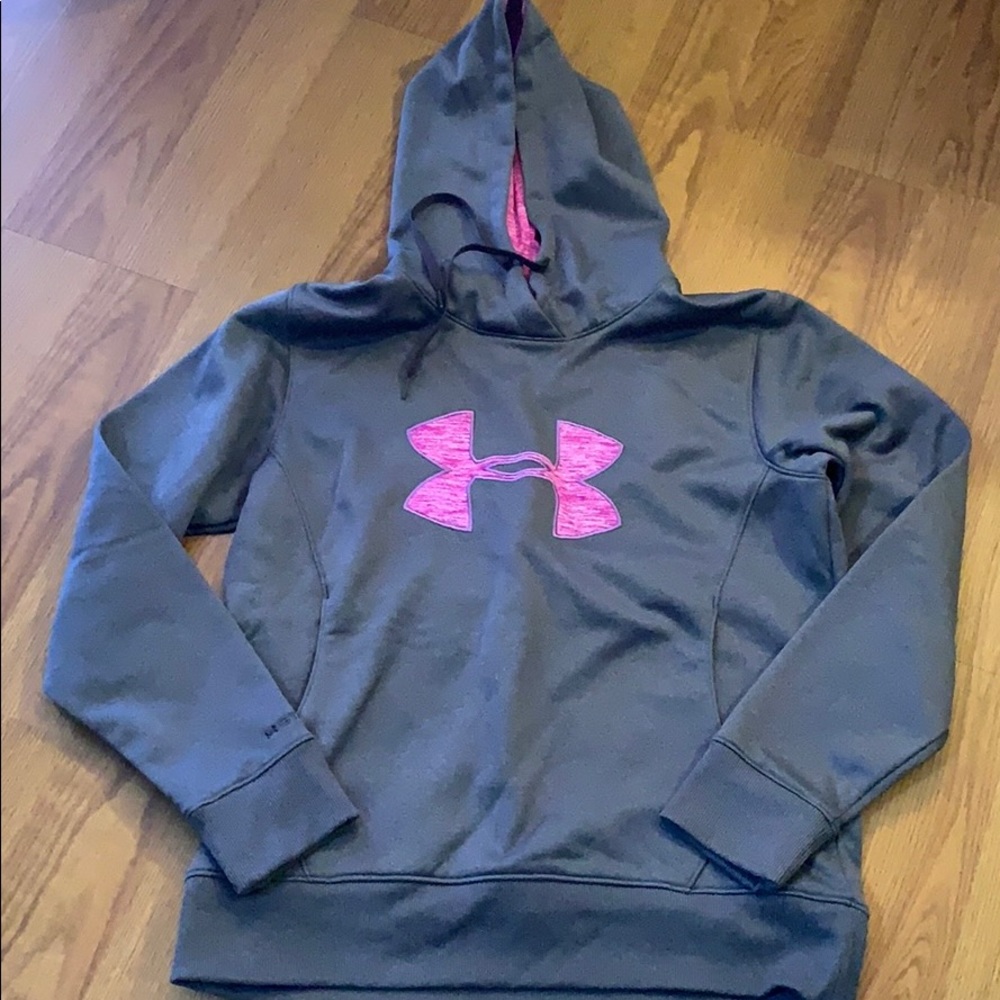 Like new under armour hoodie